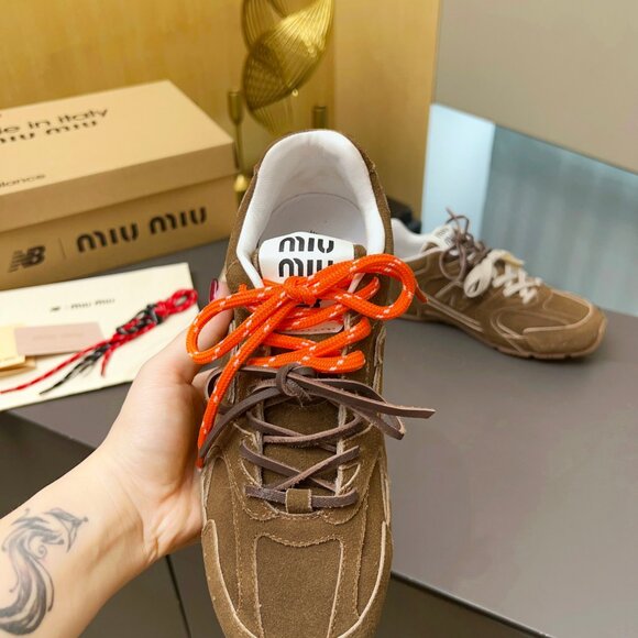 Authentic New Balance X Miu Miu 530 Suede Brown Sneakers - Picture 7 of 10